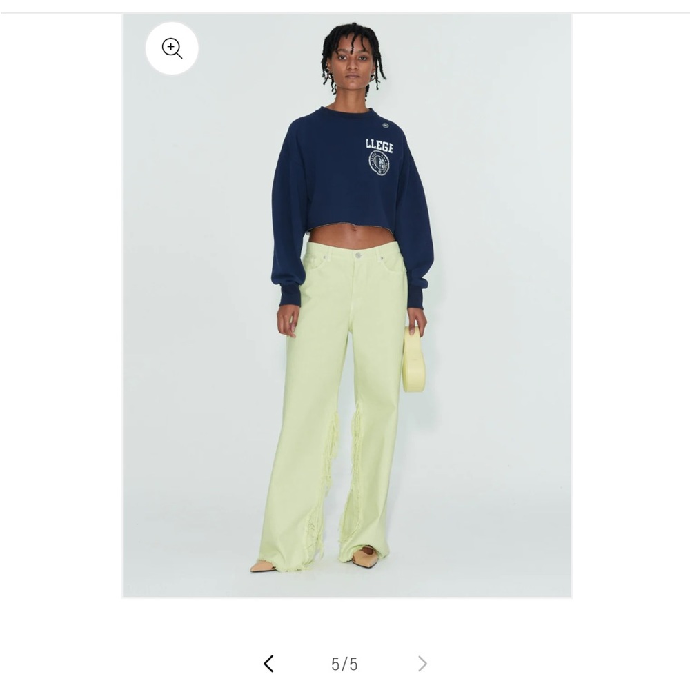 Recto Navy cropped top completely new